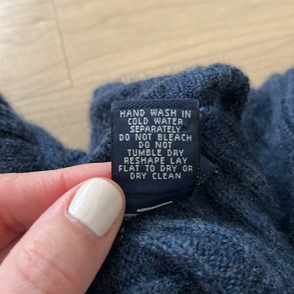 Brooks Brothers Ribbed V Neck 100% Lambswool Sweater Blue Classic Men’s Sz XL - Picture 4 of 7